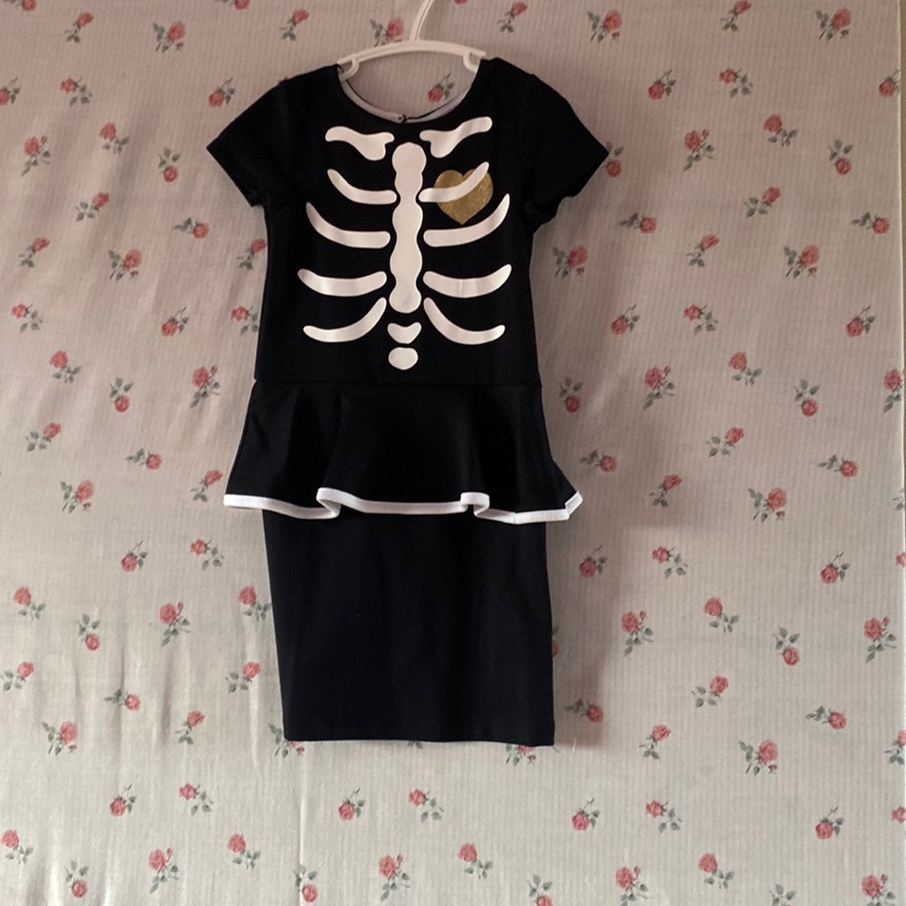 Skeleton dress for kids